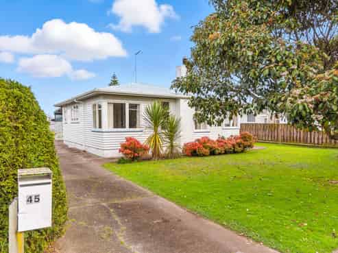 45 Duke Street, Levin