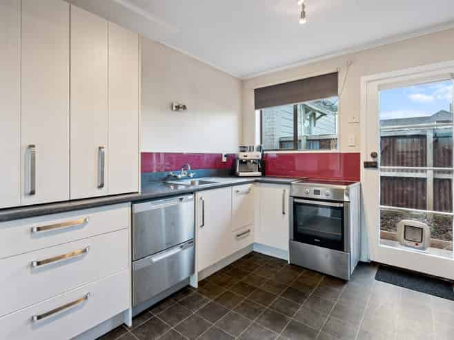 14B Ravelston Street, Saint Kilda