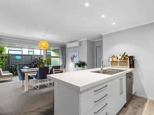 26 Tiria Drive, Papamoa Beach