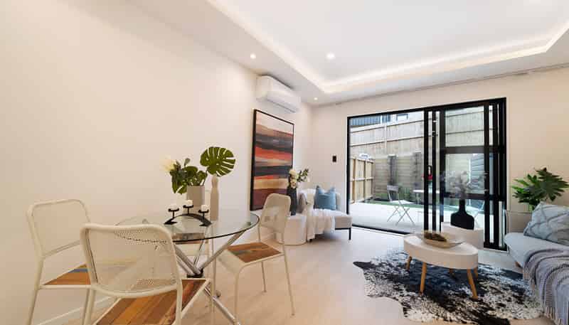 6/52 Newington Road, Henderson
