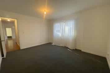 2/91 Sarsfield Street, Herne Bay