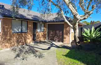 36 Misty Valley Drive, Henderson Valley