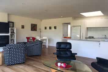 6/15 George Street, Newmarket
