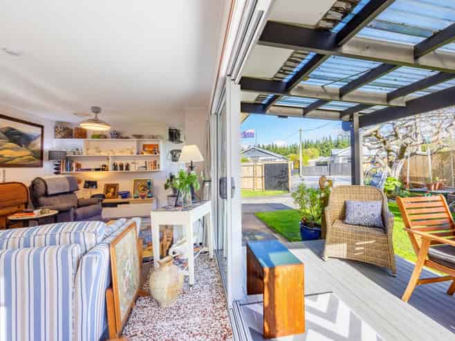 14A Ruataniwha Street, Waipawa
