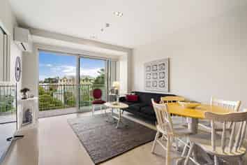 A402/130 Anzac Street, Takapuna