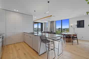 303/359 Cameron Road (Vantage Apts), Tauranga Central