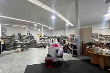 PRIME CAVENDISH SHOWROOM
