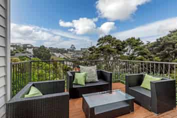 487A East Coast Road, Murrays Bay