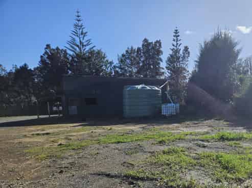 4873 State Highway 10, Lake Ohia