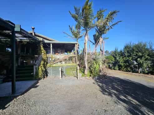 4873 State Highway 10, Lake Ohia