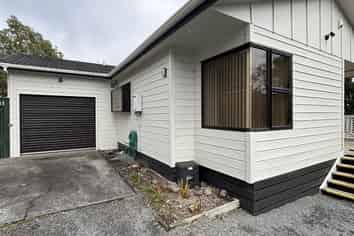 9 Monarch Grove, Maoribank
