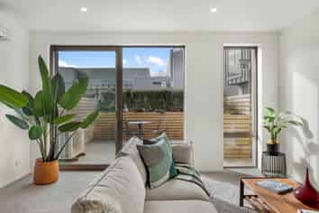 8/4 Norana Avenue, Remuera