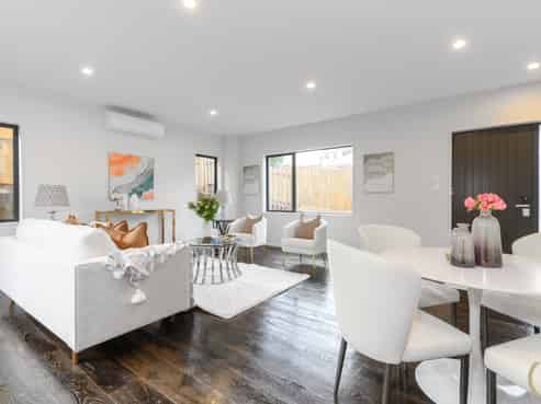 38B Rogan Street, Hillsborough