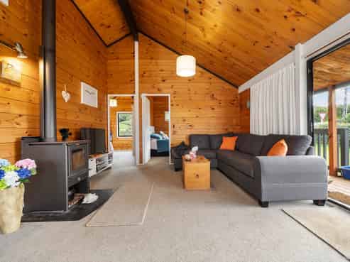 8 Clark And Denize Road, Pukekawa