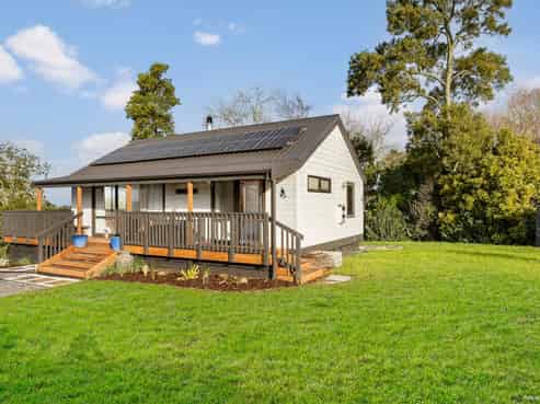 8 Clark And Denize Road, Pukekawa