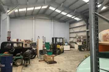 Wellsford Warehouse/Workshop with Live work opportunity