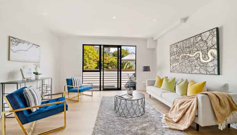 6/10 Meadowbank Road, Meadowbank