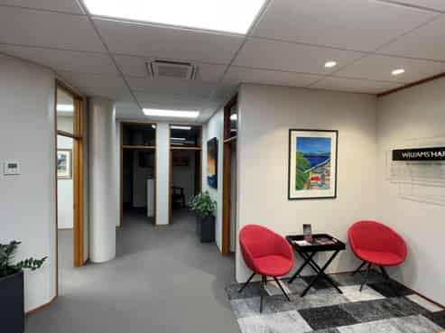 Superlative office