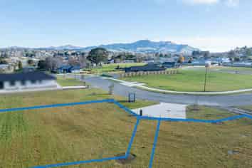12, 14, 16 Kahikatea Drive, Gore