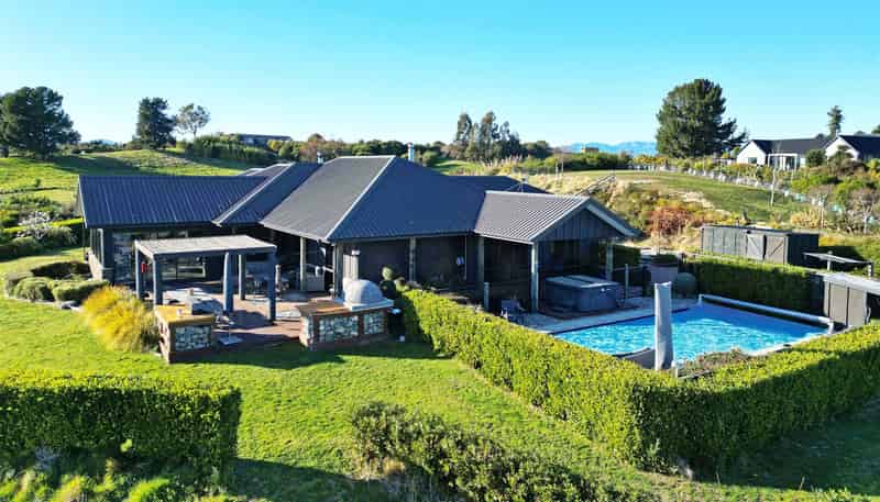 4 Amber Rise, Mapua
