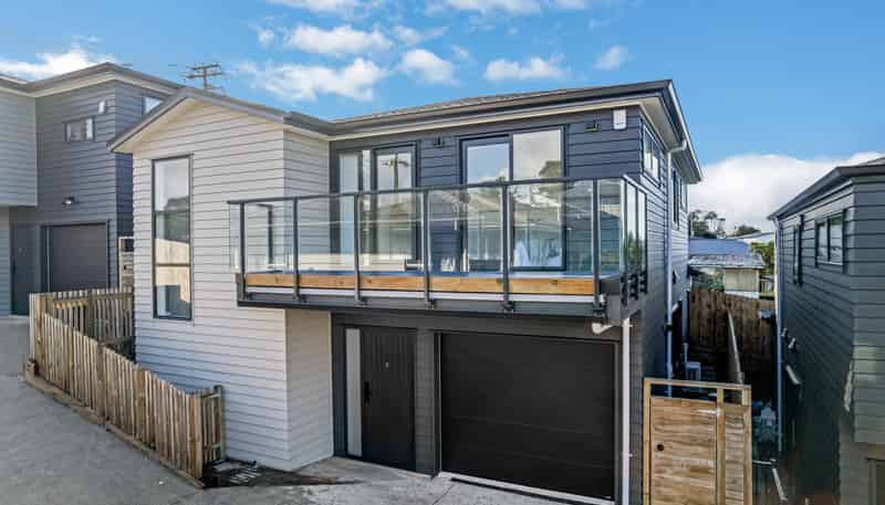 295B Sunset Road, Sunnynook