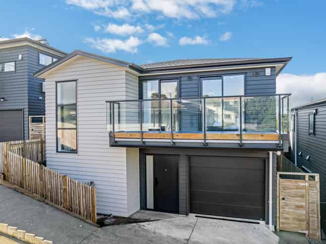 295B Sunset Road, Sunnynook