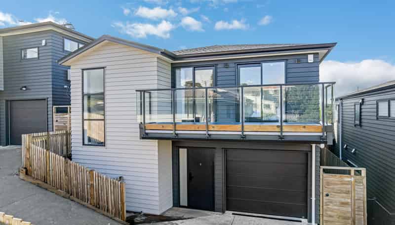 295B Sunset Road, Sunnynook