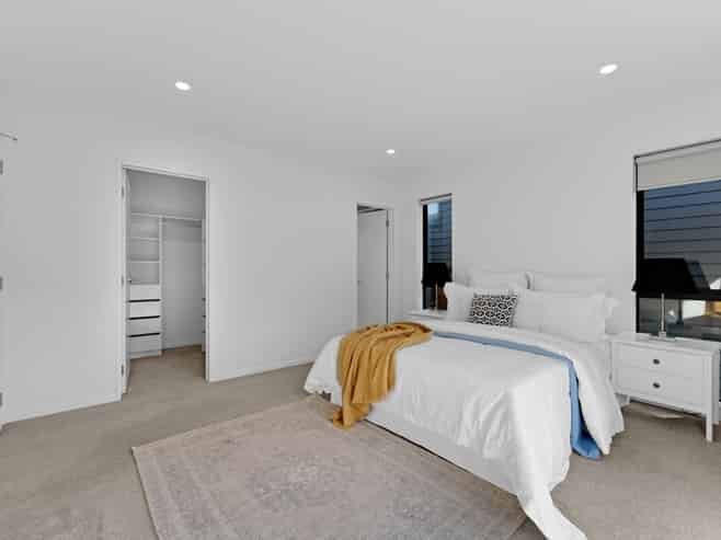 295B Sunset Road, Sunnynook