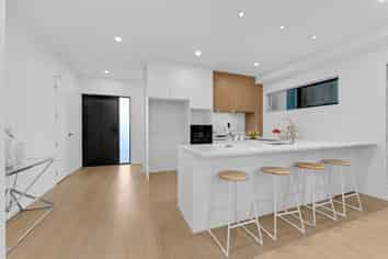 295B Sunset Road, Sunnynook