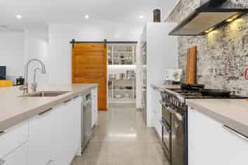 26/500 Kinloch Road, Kinloch