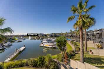 8/73 South Highway - Sovereign Pier, Whitianga
