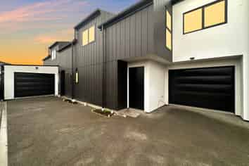 4/89 Rattray Street, Riccarton
