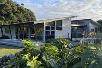 694 Ngunguru Road, Glenbervie