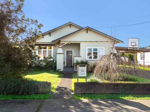 13 Kawakawa Street, Whanganui East