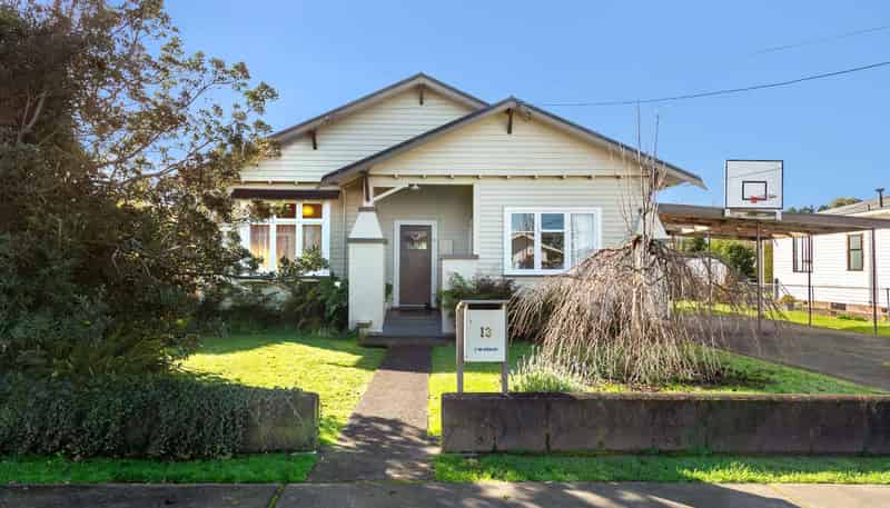 13 Kawakawa Street, Whanganui East
