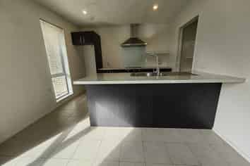2 Millesimes Way, Yaldhurst