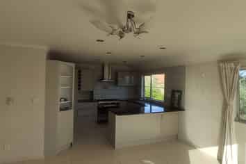 48 Monte Cassino Place, Birkdale