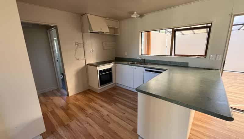 34 Hunia Terrace, Himatangi Beach