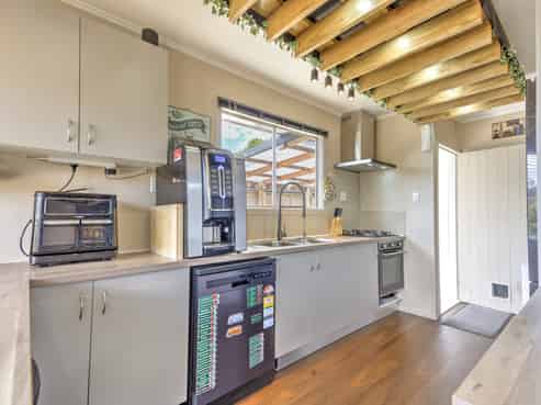 4 Erika Place, Fairview Downs