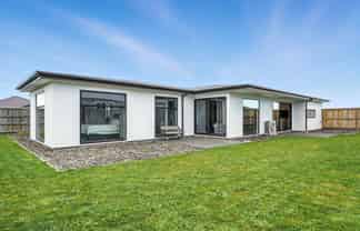 29 Plover Avenue, Amberley