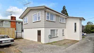 210 Sunnynook Rd, Sunnynook