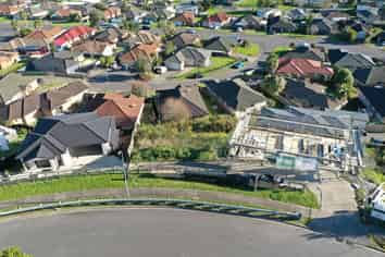 49 Kirikiri Drive, Papakura