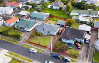 6 Emerson Road, Clover Park