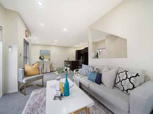 76N Edmonton Road, Henderson