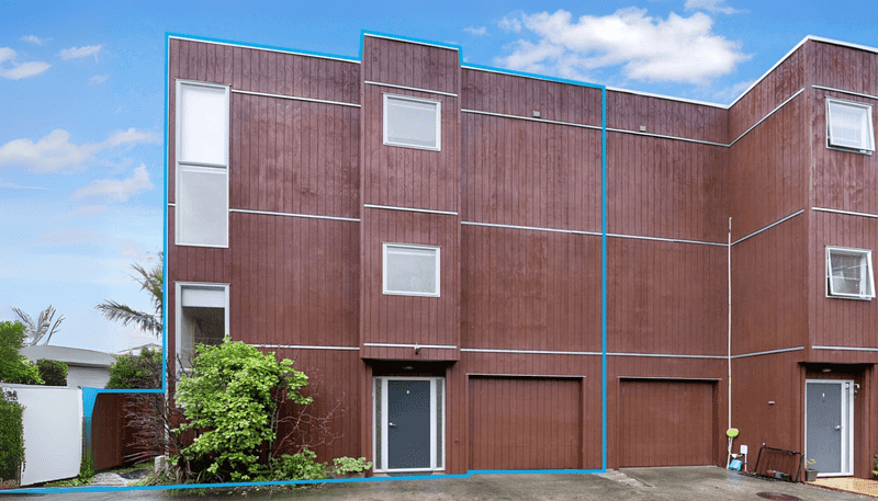 76N Edmonton Road, Henderson