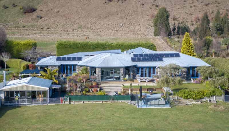 108 William Stephen Road, Te Anau