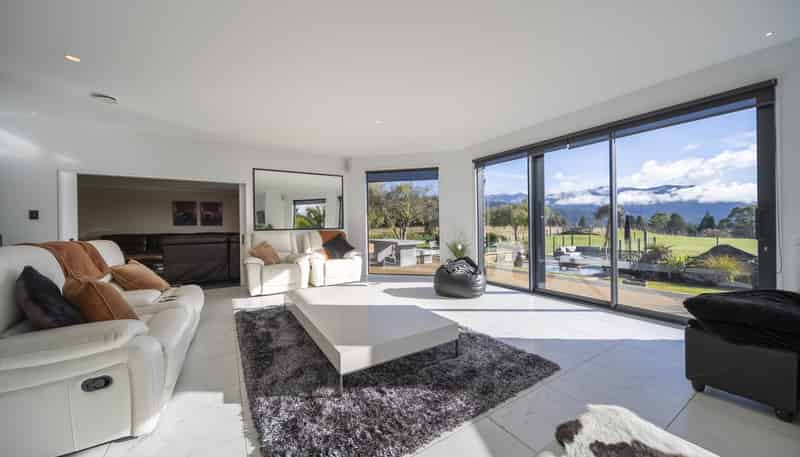 108 William Stephen Road, Te Anau