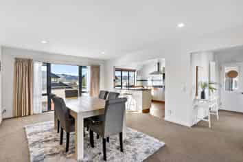 47 Waverton Terrace, Churton Park
