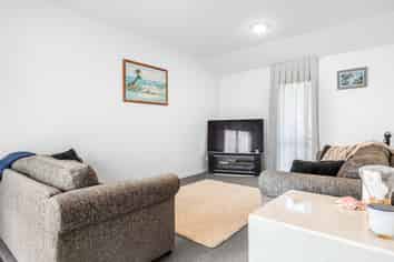 6 Hallfield Drive, Ohoka
