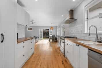 25 Glenn Terrace, Otumoetai